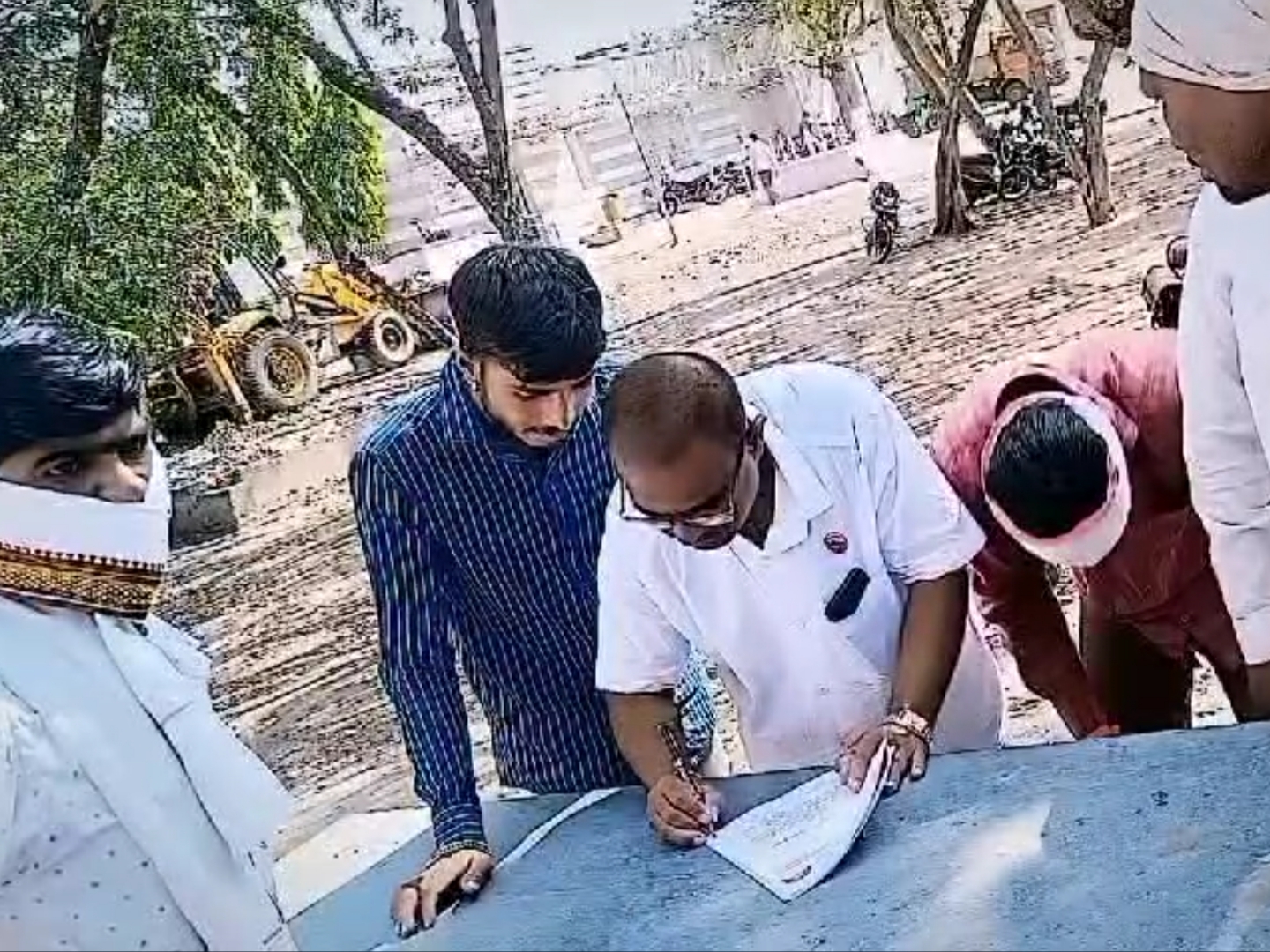 आठवणी फोटो — आभार फाऊंडेशन (Aaba_004 — Photo memory)