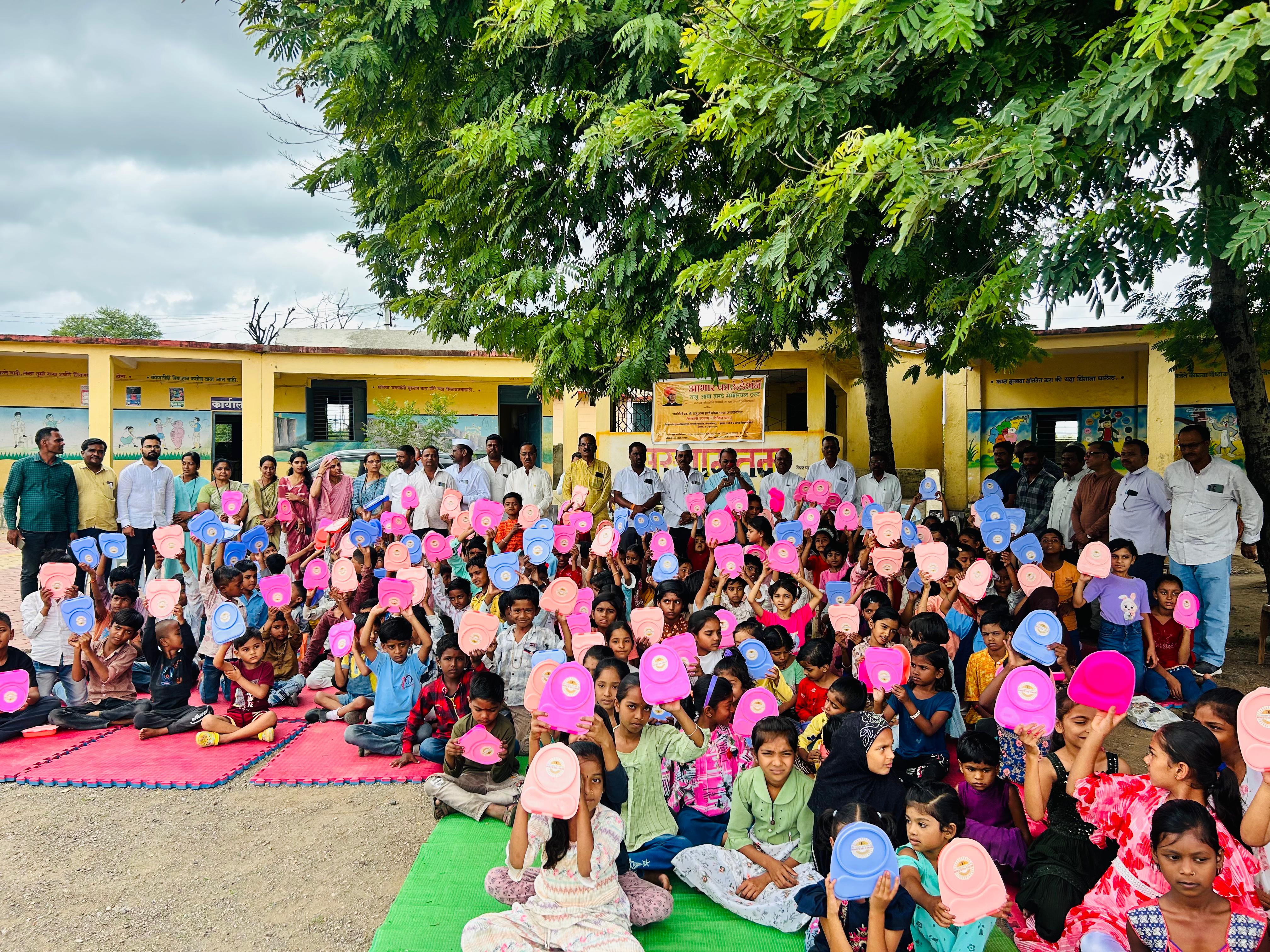 शिक्षण प्रकल्प — आभार फाऊंडेशन (Education project — Aabhar Foundation)